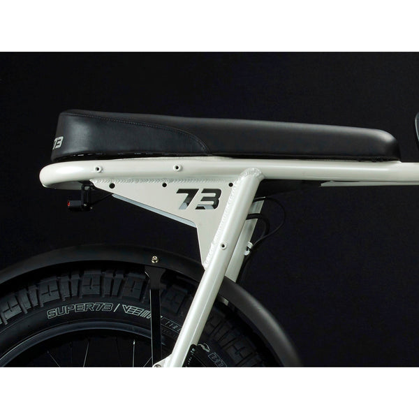 S2 - Couleur Apollo White