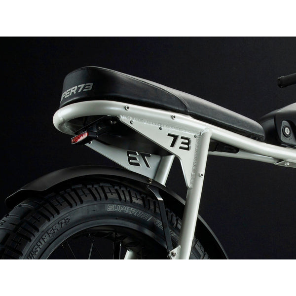 S2 - Couleur Apollo White