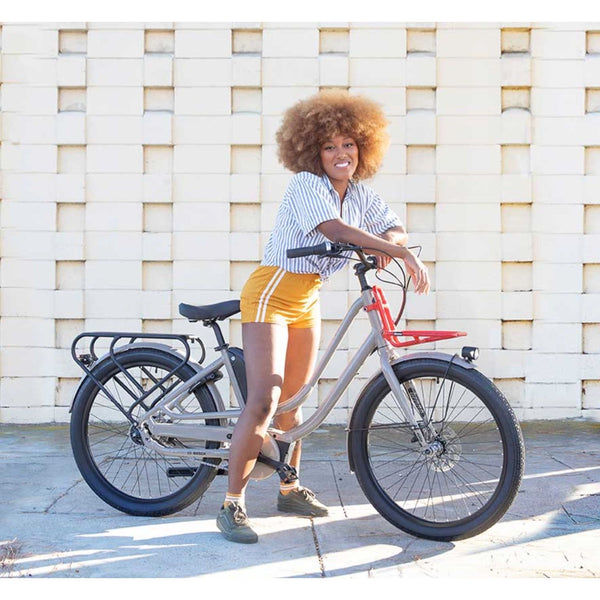 E-JOY - COULEUR ANGORA WHITE, MOTEUR BOSCH PERFORMANCE & BATTERIE 400 Wh