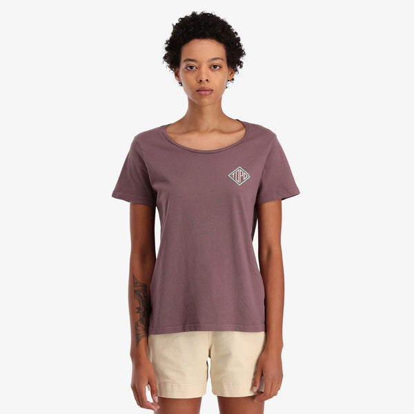 WHITE T-SHIRT - RED "SKATE HEART"