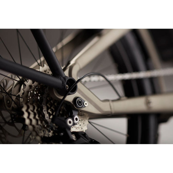 BOOST - CADRE "REGULAR", COULEUR ANTHRACITE GREY, MOTEUR BOSCH PERFORMANCE CX & BATTERIE 500 Wh