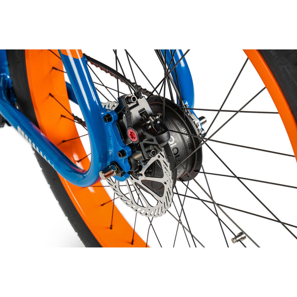 "BIGGIE" COLOR "FUTURE SAND" ENGINE & BOSCH BATTERY