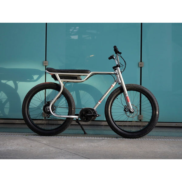 "BIGGIE" COLOR "DELIRIUM-SILVER" ENGINE & BOSCH BATTERY