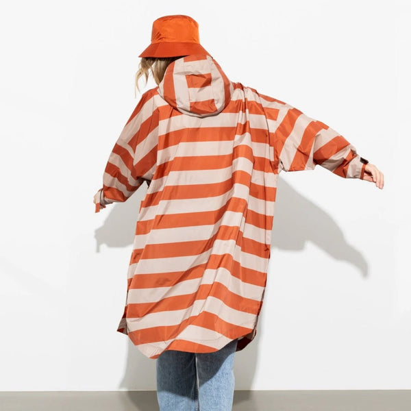 PONCHO - BOLD STRIPES CINAMMON/LATTE