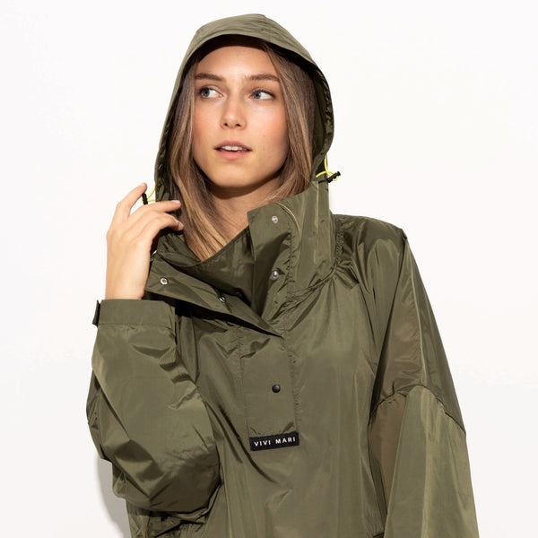 PONCHO - SOLID OLIVE