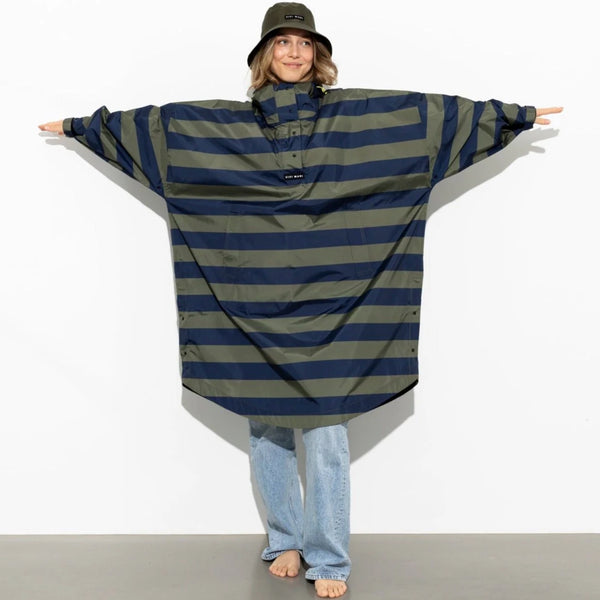PONCHO - BOLD STRIPES NAVY/OLIVE