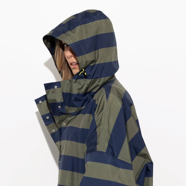 PONCHO - BOLD STRIPES NAVY/OLIVE