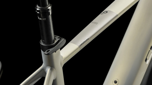 TOURING HYBRID PRO 625 - CADRE REGULAR - PEARLSILVER N BLACK