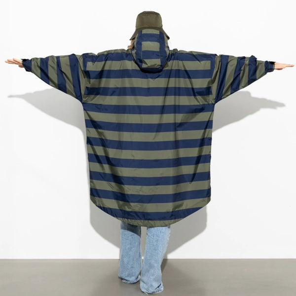 PONCHO - BOLD STRIPES NAVY/OLIVE