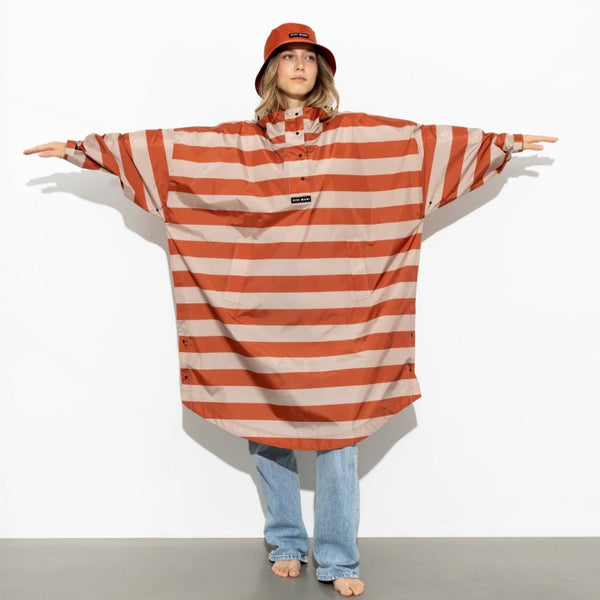 PONCHO - BOLD STRIPES CINAMMON/LATTE