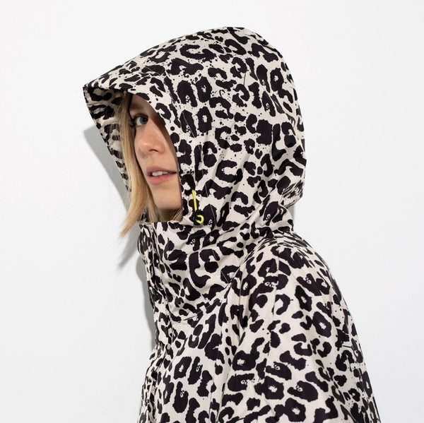 PONCHO - LEO SPLASHES BLACK / SAND