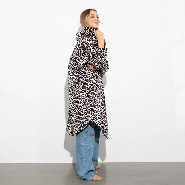 PONCHO - LEO SPLASHES BLACK / SAND