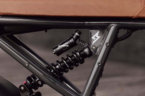 R Adventure SE - Palladium