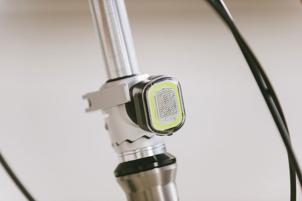 SET DE LUMIERES POUR VELO PLIANT VELLO