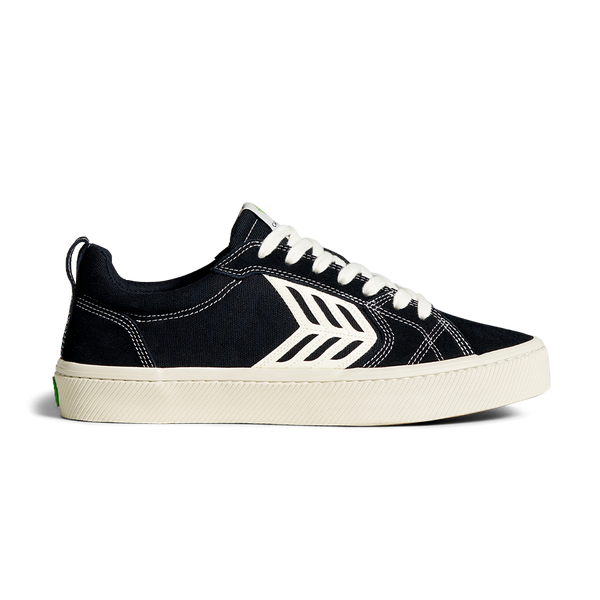 WOMEN'S SHOE "CATIBA PRO SKATE" BLACK/WHITE LOGO