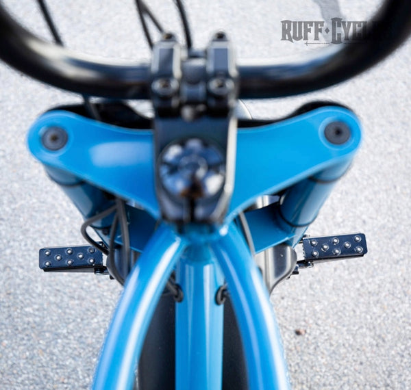 SET OF BLACK HORIZONTAL FOOTRESTS FOR "LIL'BUDDY" ELECTRIC BIKE