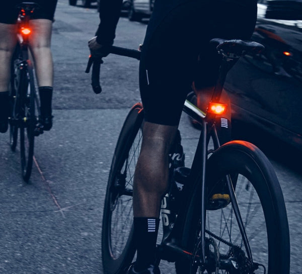 TAIL LIGHT - CURVE - OPTIONAL COLORS 