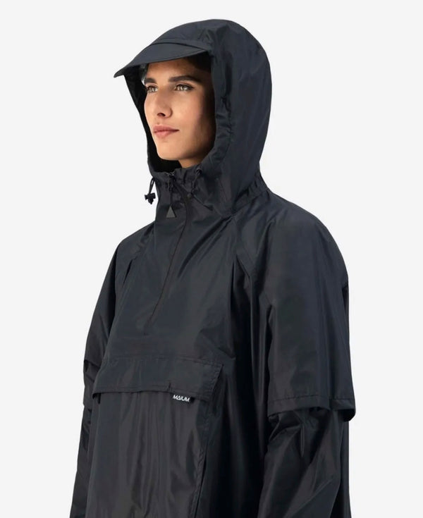 PONCHO - BLACK