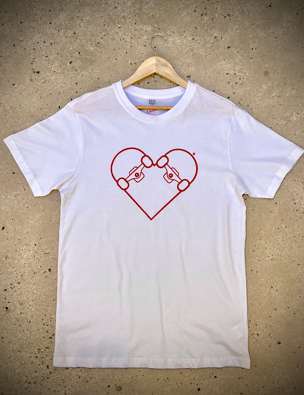 WHITE T-SHIRT - RED "SKATE HEART"
